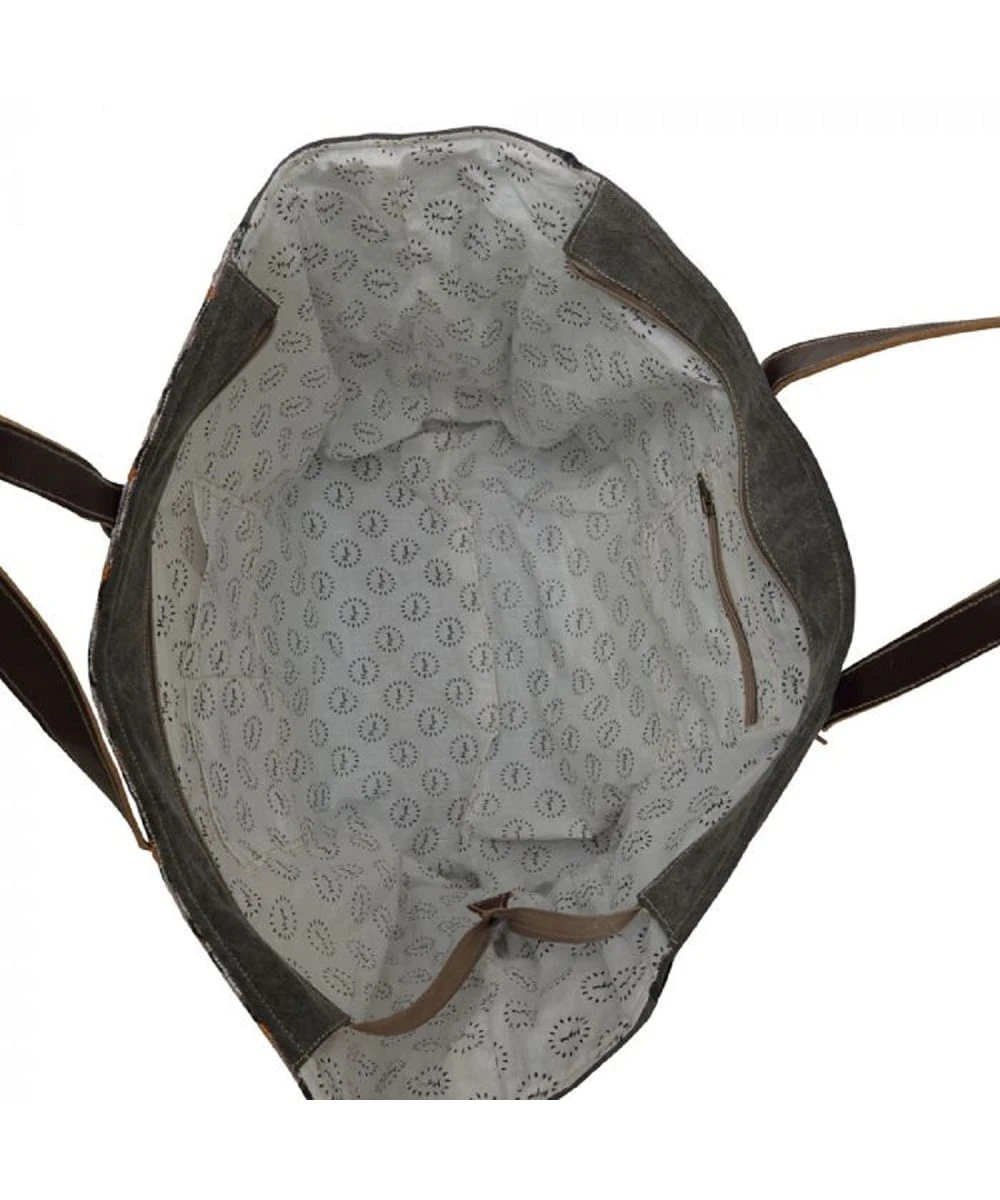 Myra Bags Women's Geometric Penny Weekender Bag 5 Myra Bags Women's Geometric Penny Weekender Bag - Image 3